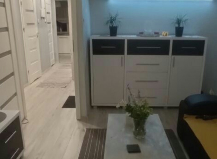 W PEŁNI WYPOSAŻONE 2-POKOJOWE MIESZKANIE Z BALKONEM (43,80 m² + PIWNICA 4m²) Żary