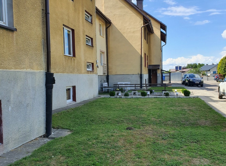 Sprzedam 2-pokojowe mieszkanie z balkonem w Pilźnie Pilzno