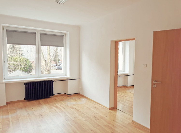 Lokal biurowy do wynajęcia Pionki