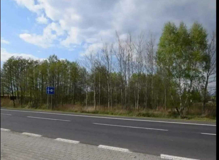 Sprzedam działkę inwestycyjno- budowlaną Młyny Korczowa Młyny