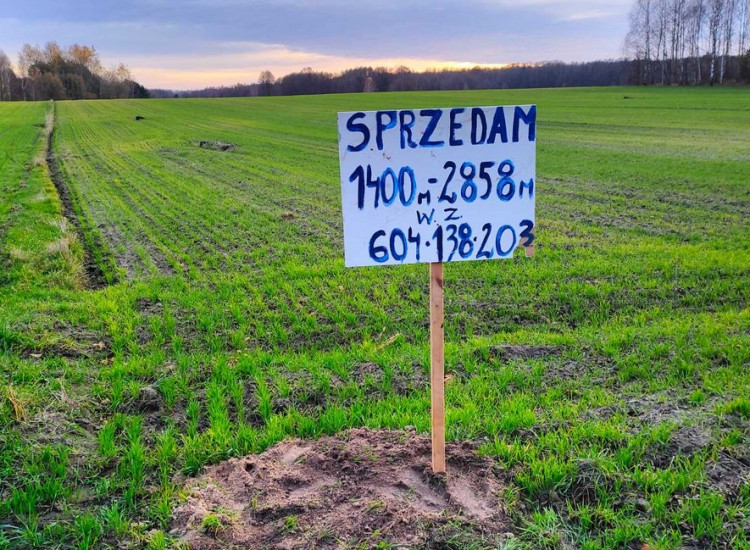 działka budowlana bugaj gmina Żytno powiat radomszczański woj. łódzkie Żytno