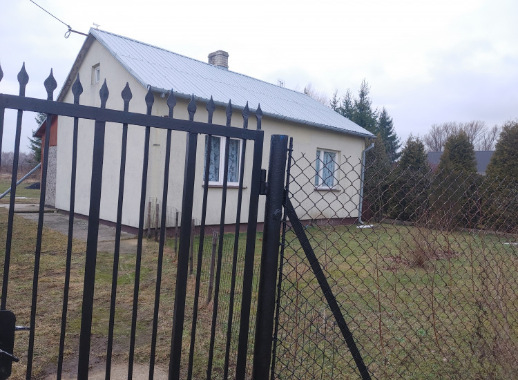 Sprzedam dom bardzo blisko miasta w pięknej okolicy Dobre