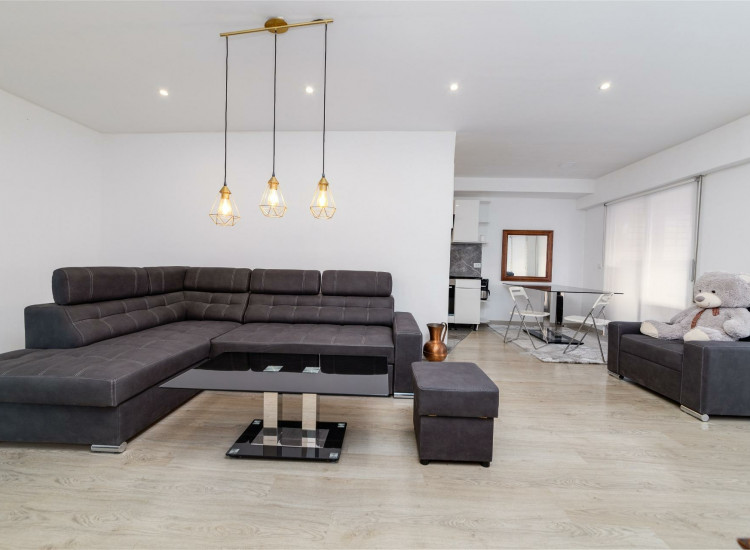 OKAZJA-DUŻY APARTAMENT PRZY PLAŻY Warszawa