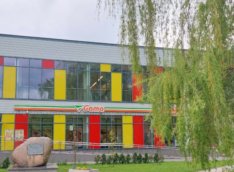Atrakcyjny lokal o powierzchni 65 m2 w ścisłym centrum Hajnówki Hajnówka