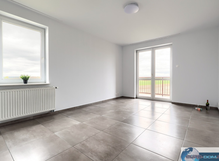 MIESZKANIE PRZY ULICY KRAŃCOWEJ W CIEŚLI K. ROGOŹNA | PRZESTRONNE (44 M2) I STARANNIE WYKOŃCZONE MIESZKANIE | BALKON | W POBLIŻU PEŁNA INFRASTRUKTURA HANDLOWO-USŁUGOWA Cieśle