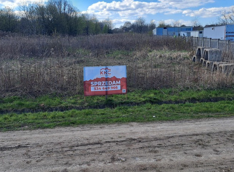 Sprzedam działkę inwestycyjno-mieszkaniową. Tarnów