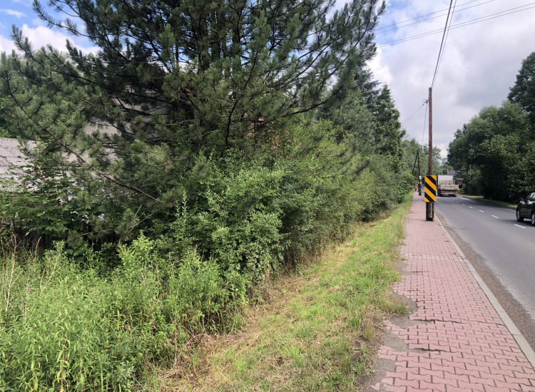 Syndyk sprzeda udział w prawie własności nieruchomości zabudowanej budynkiem mieszkalnym oraz budynkiem gospodarczym Tenczynek