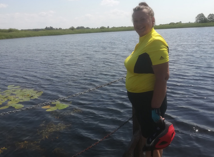 wynajmę mieszkanie 2 pokojowe,z dwoma balkonami, widne,ciepłe,blisko śródmieścia. Lublin