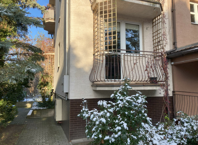 Milanówek 56m2, 2-balkony, wysoki parter w bloku z 2003r. Milanówek
