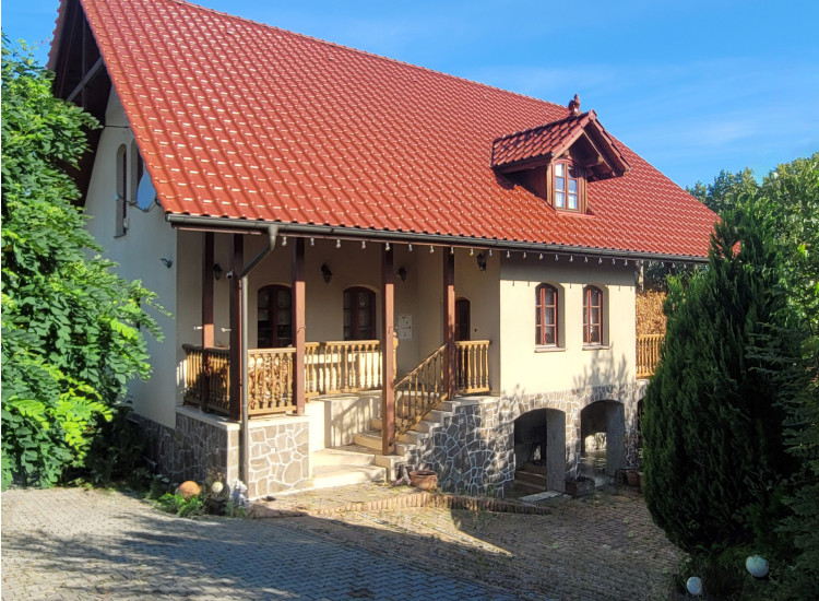 Piekny dom 230m2 z duza dzialka 54ar Andrychów