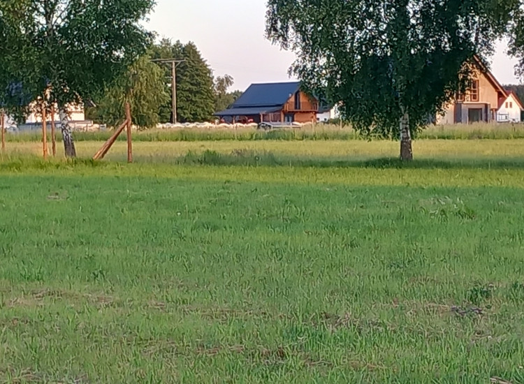 Sprzedaż działki Komorowo