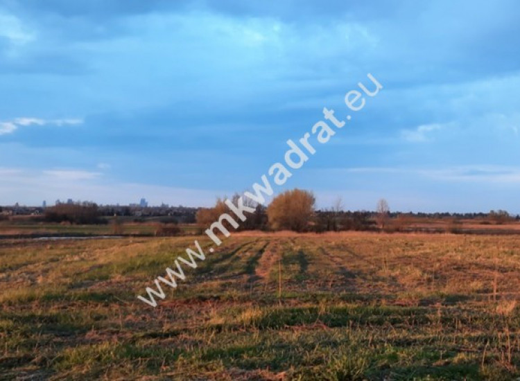 działka przemysłowa w znakomitej lokalizacji Mory