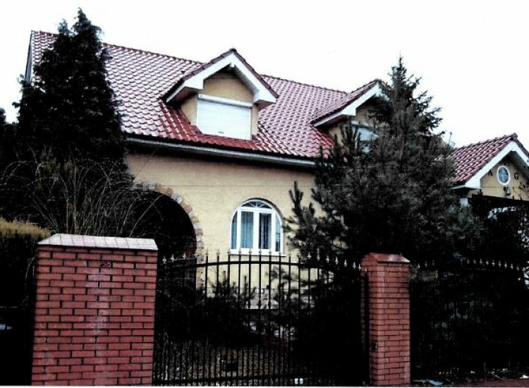 Syndyk sprzeda dom wolnostojący – 55% ceny oszacowania Białe Błota