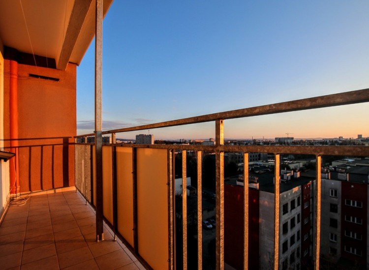 idealne pod wynajem, balkon, piwnica Rzeszów
