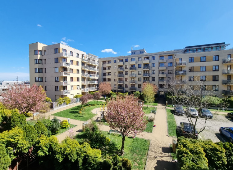 Kraków Bobrzyńskiego Mieszkanie 3-pok 2 x loggia Kraków