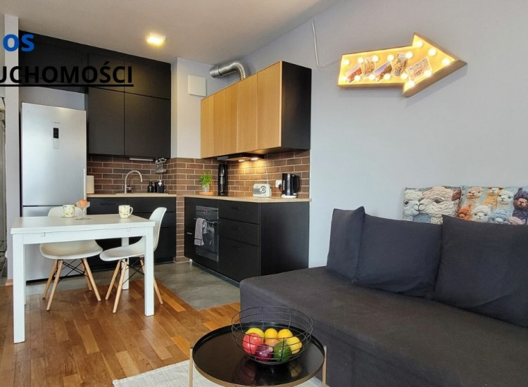 Garnizon- Apartament z komórką i halą garażową Gdańsk