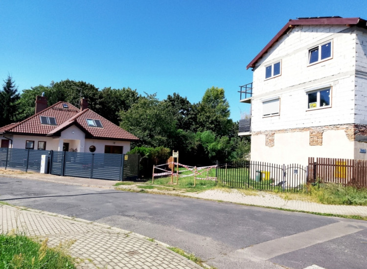 Wyjątkowa działka budowlana w centrum Legnicy z projektem MU Legnica