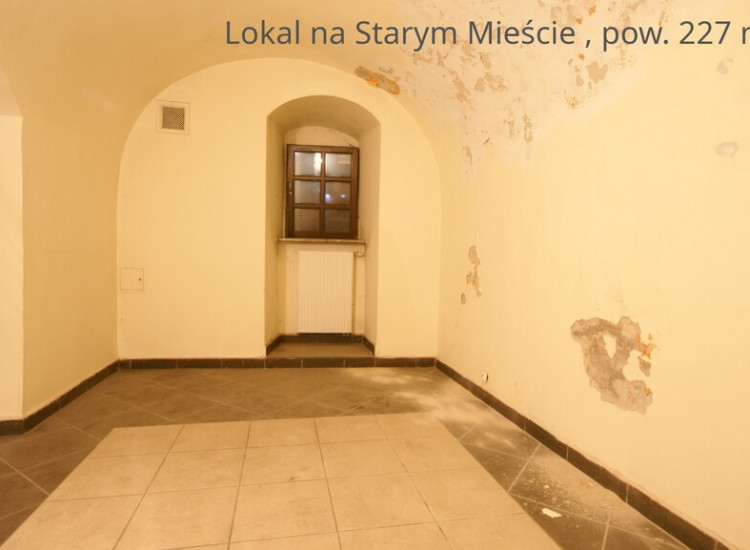 Lokal w kamienicy na Starym Mieście, Lublin Lublin
