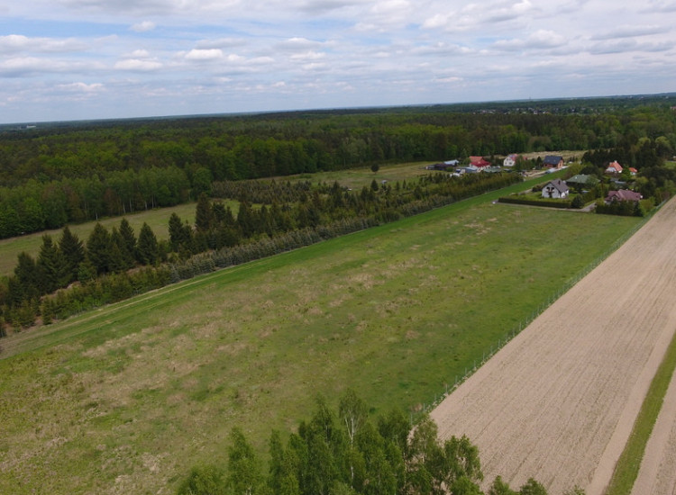 Działka, Majdan Kozłowiecki, zabudowa MN, 17ar Majdan Kozłowiecki