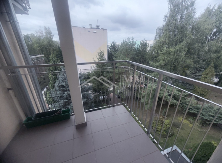 Dwa oddzielnie pokoje, oddzielna widna kuchnia Ożarów Mazowiecki