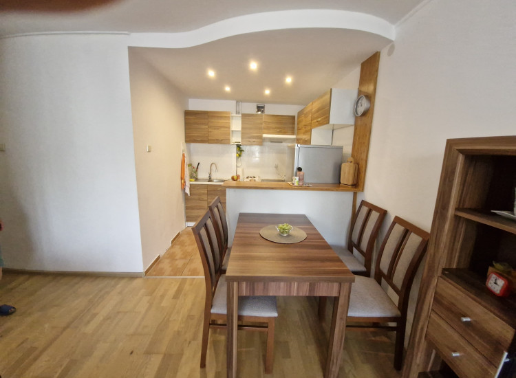 Mieszkanie na sprzedaż w Słupsku gotowe do zamieszkania 45,70 m² +piwnica 7,30 m² Słupsk