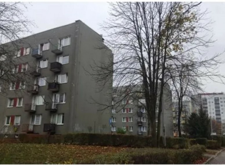 1/6 udziału w mieszkaniu 46,4 m²- Częstochowa Częstochowa