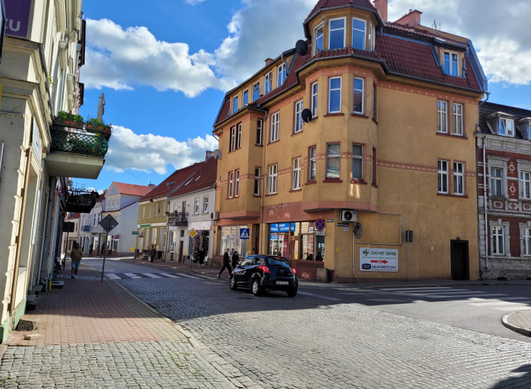 Lokal użytkowy sprzedam w Mrągowie ul. Królewiecka Mrągowo