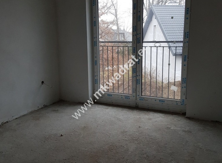 Połowa bliźniaka 6 pokoi w dobrej lokalizacji Grodzisk Mazowiecki