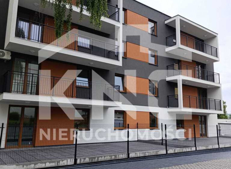 Bezczynszowe 1 piętro  37,50 z balkonem Tarnów