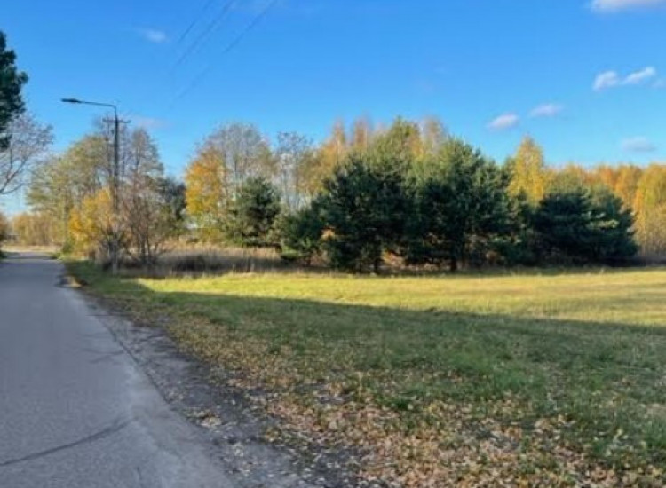 1149 m² działki budowlanej przy prywatnej drodze Słupno