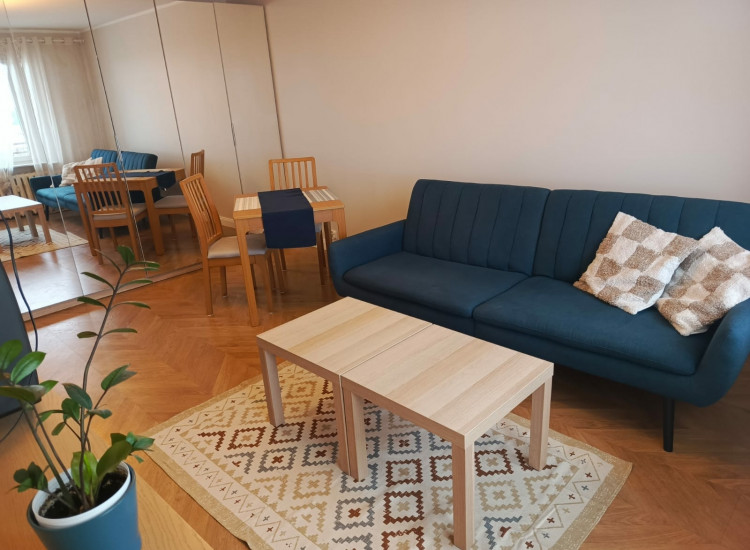 Ładne 2 pokojowe z oddzielną kuchnią - 44m2 Katowice