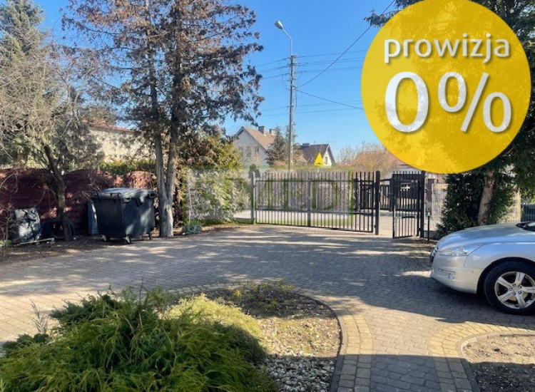 Blisko szkoła,przystanek.Duża działka,dom,garaż, Łomianki