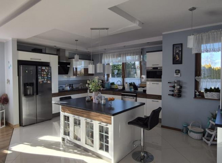 Dom Dziennice Dziennice