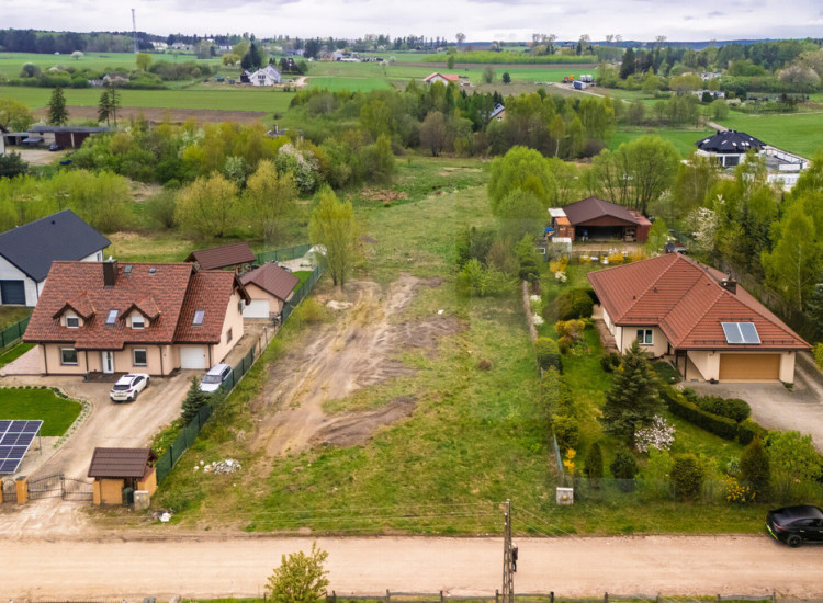 Okazja - działka 1942 m² Dobrzewino