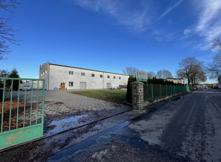 Gotowy budynek biurowo-magazynowy blisko centrum Gryfice