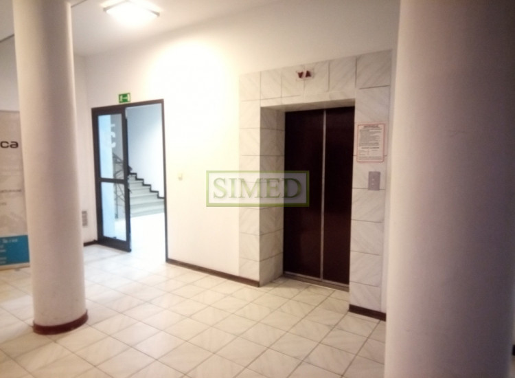 Dostęp 24h  , parking , recepcja , ochrona Wola Warszawa