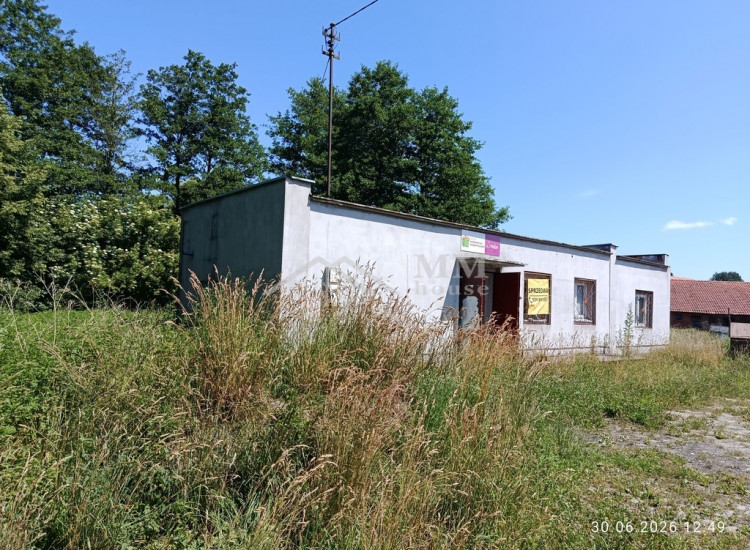 Działka z budynkiem w  Ławki – 1066 m², 85 000 zł Ławki