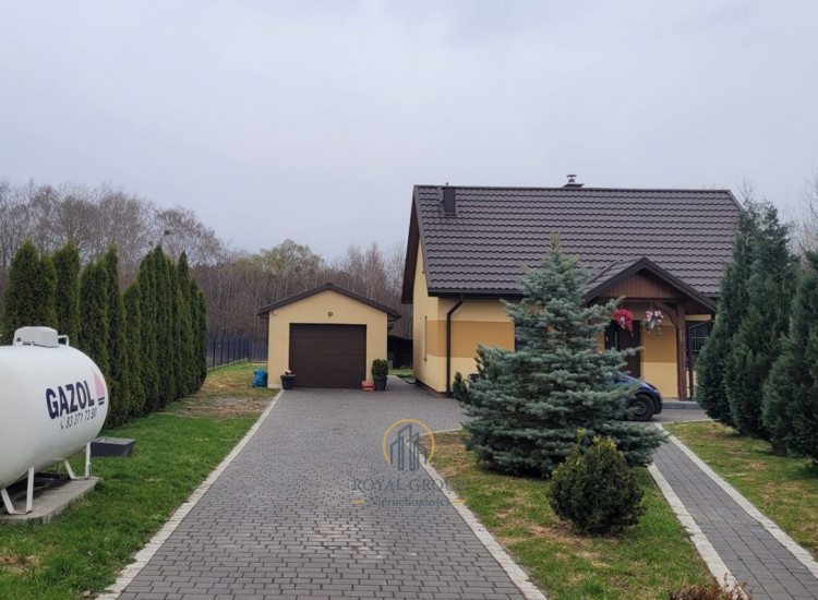 Dom Nowy Orzechów ul.   Nowy Orzechów