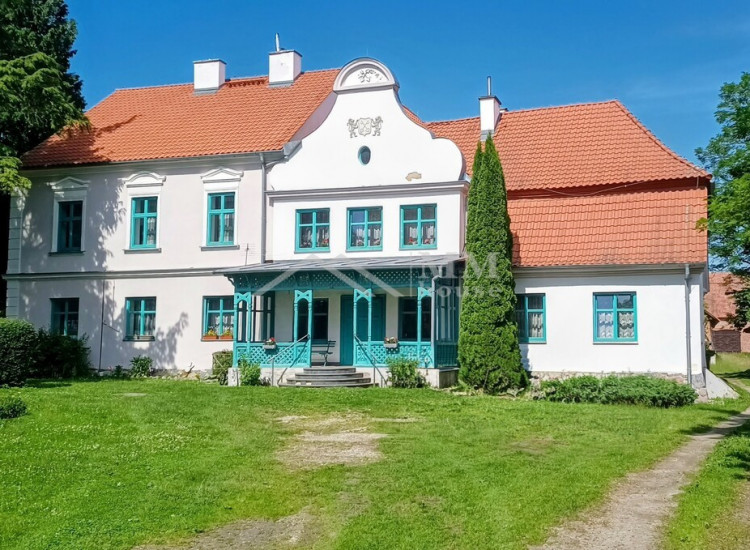Zamieszkaj w XVIII-wiecznym dworze na Warmii Jeziora Wielkie