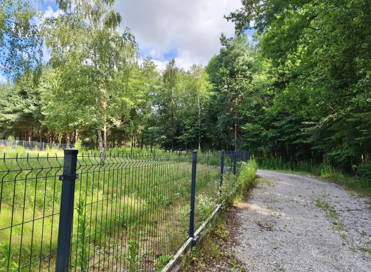 Działki budowlane w Bratucicach, gmina Rzezawa Bratucice