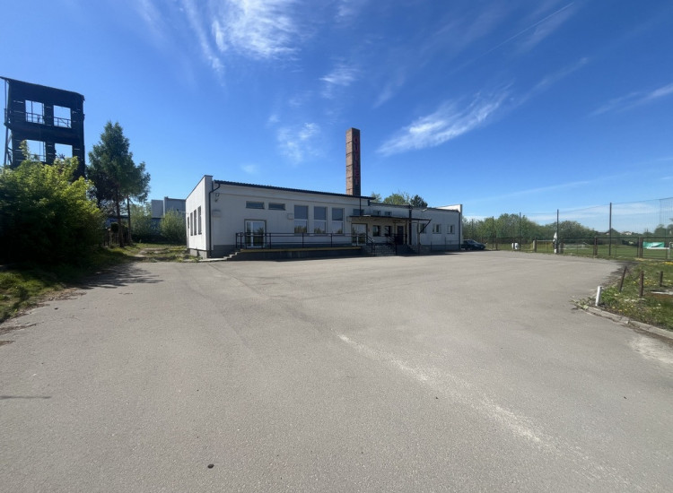 Łęczna - hala 1000m2 z zamieszkaniem Łęczna