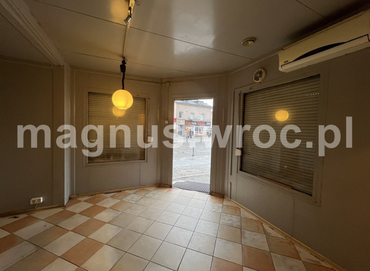 Do wynajęcia mały lokal Rynek Psie Pole! Wrocław