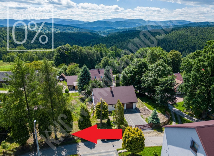 Działka budowlana 731 m² z widokiem na Beskid Mały Targoszów
