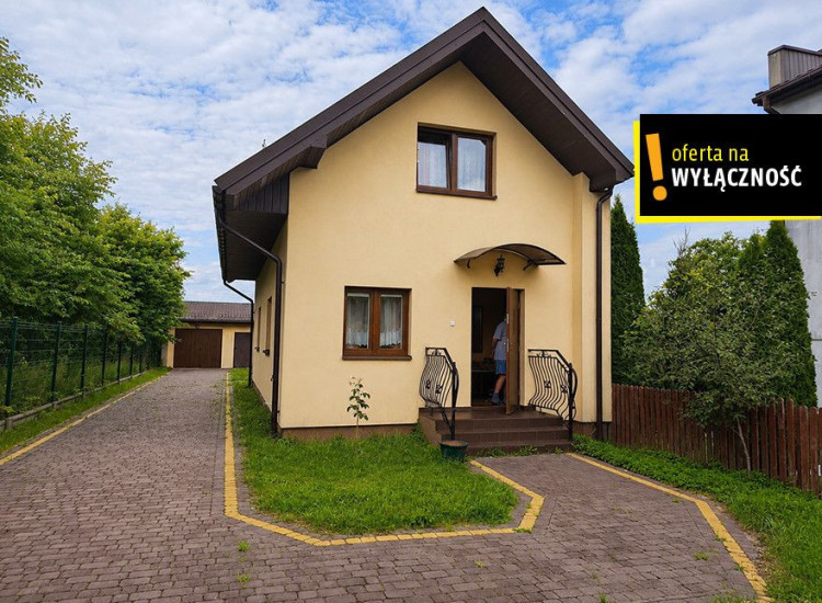 Dom Komorów ul.   Komorów