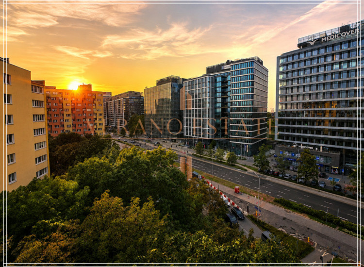 DOSKONAŁA LOKALIZACJA | 40m2 | 2/3 pokoje Warszawa