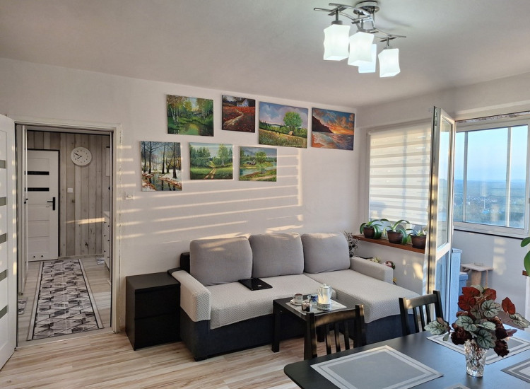 2 pokoje | Balkon z widokiem | Winda | Kurdwanów Kraków
