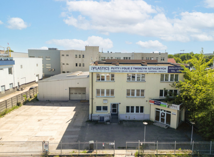 Biurowiec+2 Hale+Plac - Nieruchomość inwestycyjna. Szczecin