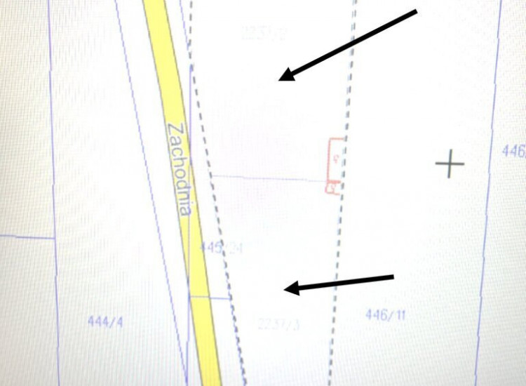 Działka 1842 m2 w centrum Końskowoli gm. Puławy. Chrząchów