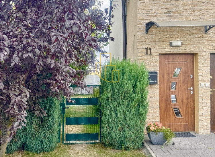 3 pok-Ok Leśnica - balkon- ogród- strych- parking Wrocław