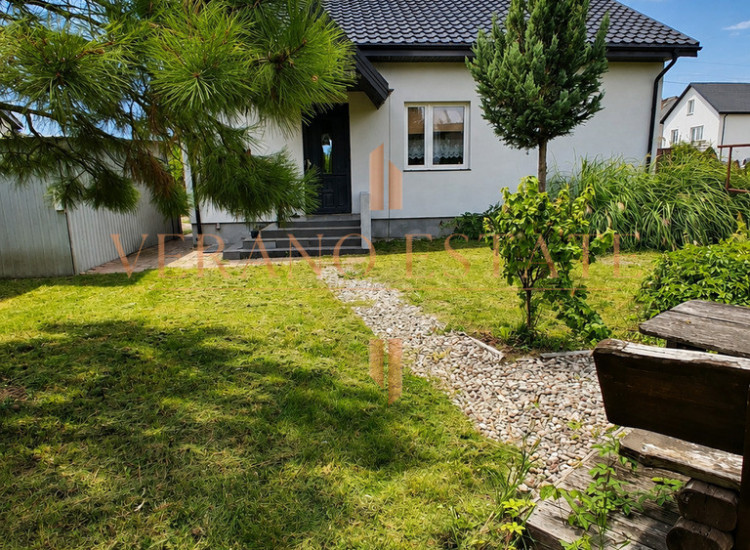 Dom z ogrodem, kominkiem i garażem – Rogozino Rogozino
